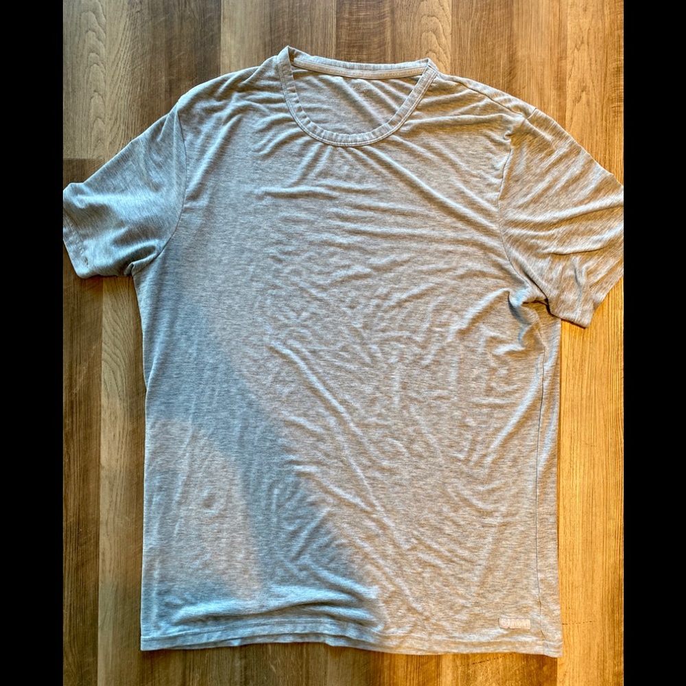 Calvin Klein Tshirt